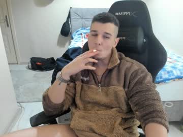 Ulxer Chaturbate stream image from December 21, 2024