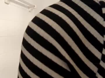 Lil_Gem Chaturbate stream image from December 21, 2024