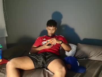 Lildantear Chaturbate stream image from December 21, 2024
