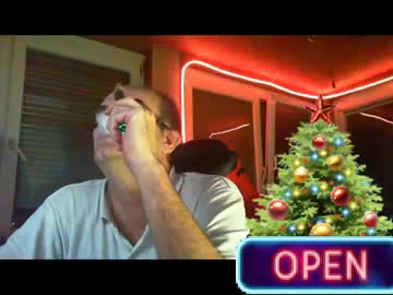 R_2d2_ Chaturbate stream image from December 21, 2024