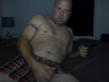 Theflirtinsquirts Chaturbate stream image from December 21, 2024