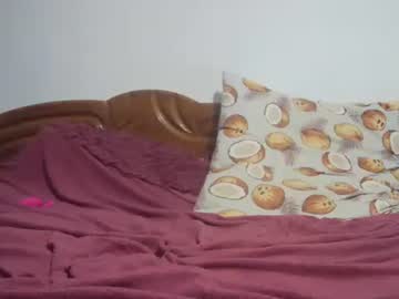 Aalissaaxoliver Chaturbate stream image from December 21, 2024