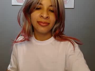 Angelmei Chaturbate stream image from December 21, 2024