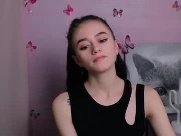 Aprillswift_ Chaturbate stream image from December 21, 2024