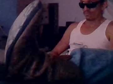 Badhombremx Chaturbate stream image from December 21, 2024