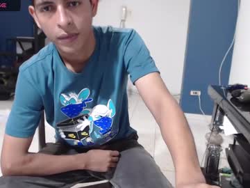 Hardsexlove08 Chaturbate stream image from December 21, 2024