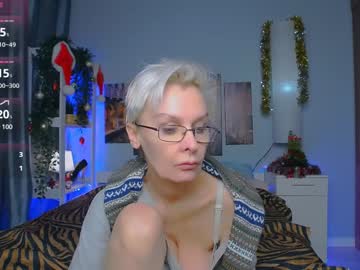 Helgahimmele Chaturbate stream image from December 21, 2024