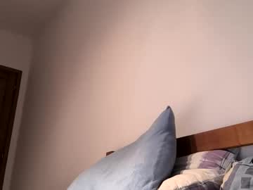 Iplaywithu221 Chaturbate stream image from December 21, 2024