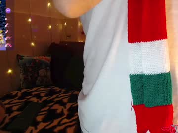 Julian1225_ Chaturbate stream image from December 21, 2024