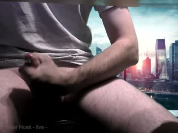 Peternoak Chaturbate stream image from December 21, 2024