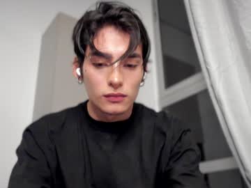 Sebas_Rosse Chaturbate stream image from December 21, 2024