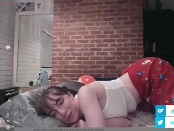 Sleepyfawn Chaturbate stream image from December 21, 2024