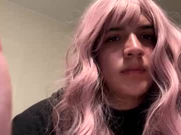 Isaakemilio20 Chaturbate stream image from December 22, 2024