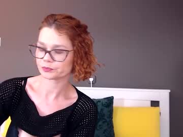 Syllenna Chaturbate stream image from December 22, 2024