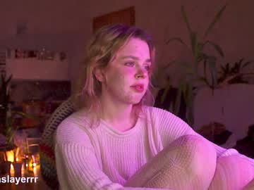 Alienslayerrr Chaturbate stream image from December 22, 2024