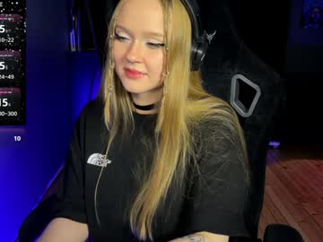 Babyytonight Chaturbate stream image from December 22, 2024