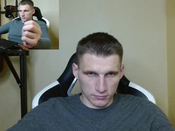 Poliglotjoe Chaturbate stream image from December 22, 2024