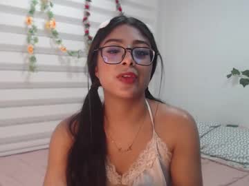 1cristina Chaturbate stream image from December 22, 2024