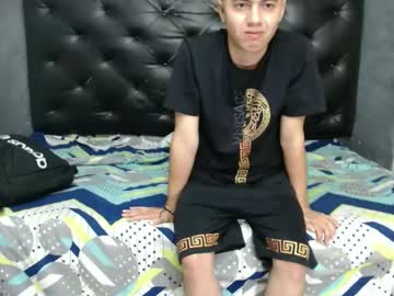 Andressalass Chaturbate stream image from December 22, 2024