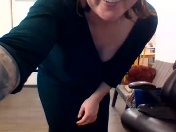 Luxeysparkle Chaturbate stream image from December 22, 2024