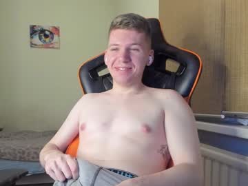 Pirremeow Chaturbate stream image from December 22, 2024