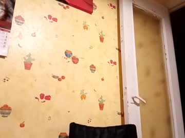 Robert2424599 Chaturbate stream image from December 22, 2024