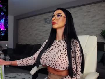 Victoriamazze Chaturbate stream image from December 22, 2024