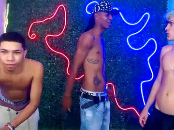 Blackhots_Guys Chaturbate stream image from December 22, 2024