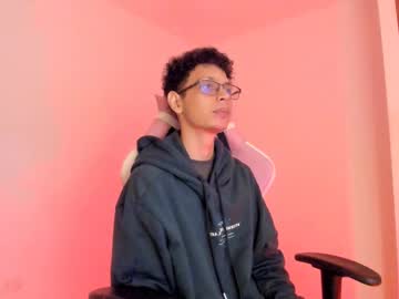 Georgy_Nroses Chaturbate stream image from December 22, 2024