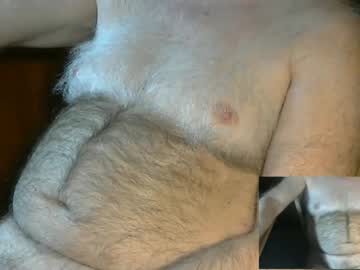 Higgins11 Chaturbate stream image from December 22, 2024