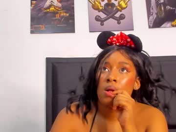 Krixtybrown Chaturbate stream image from December 22, 2024