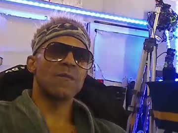 Mister12332 Chaturbate stream image from December 22, 2024
