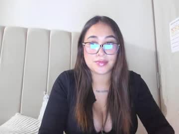 Mlkeva24 Chaturbate stream image from December 22, 2024