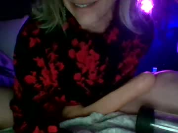 Sadiessecretcloset Chaturbate stream image from December 22, 2024