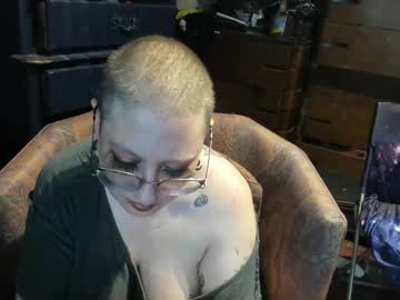 Thecurvysiren Chaturbate stream image from December 22, 2024