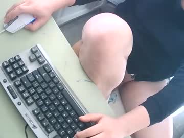 Timyo01 Chaturbate stream image from December 22, 2024