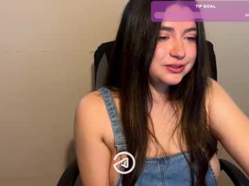 Valentinauwu00 Chaturbate stream image from December 22, 2024