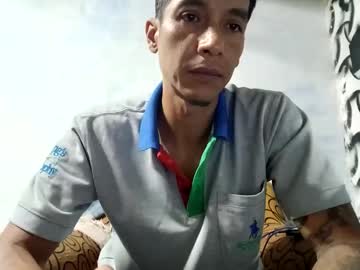 Milkhammer Chaturbate stream image from December 22, 2024