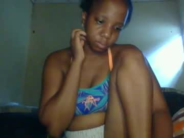 _Queen_S Chaturbate stream image from December 22, 2024