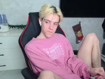 St_Koshin Chaturbate stream image from December 22, 2024