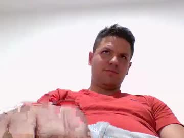 Cristopher3042 Chaturbate stream image from December 22, 2024