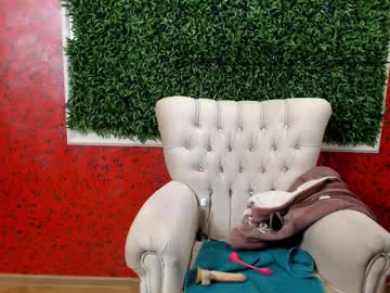 Denisse_Hot_Milf Chaturbate stream image from December 22, 2024