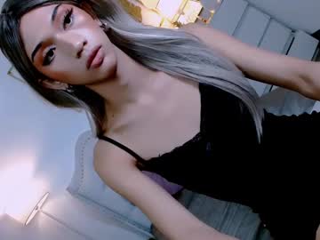 Steffani_Deluxe Chaturbate stream image from December 22, 2024