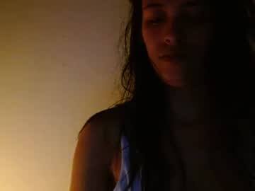 Cata_Sexy2410 stream image from December 22, 2024