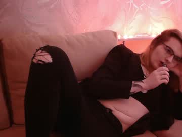 Lucyasai Chaturbate stream image from December 22, 2024