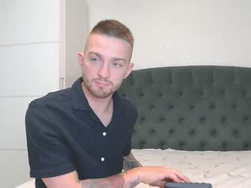 Marselle_Looker Chaturbate stream image from December 22, 2024