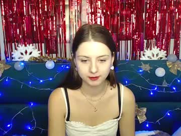 Milanaroz Chaturbate stream image from December 22, 2024