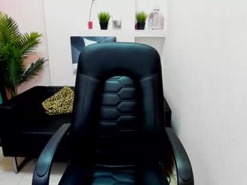 Persinaky Chaturbate stream image from December 22, 2024