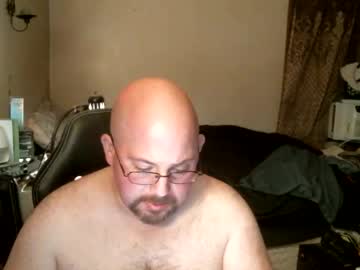 Slavejim518 Chaturbate stream image from December 22, 2024