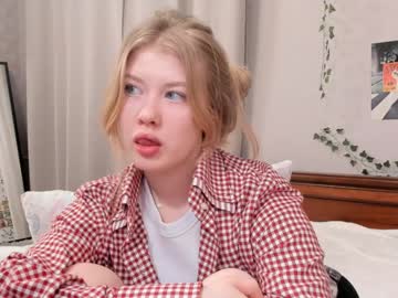 Albertadunnuck Chaturbate stream image from December 22, 2024